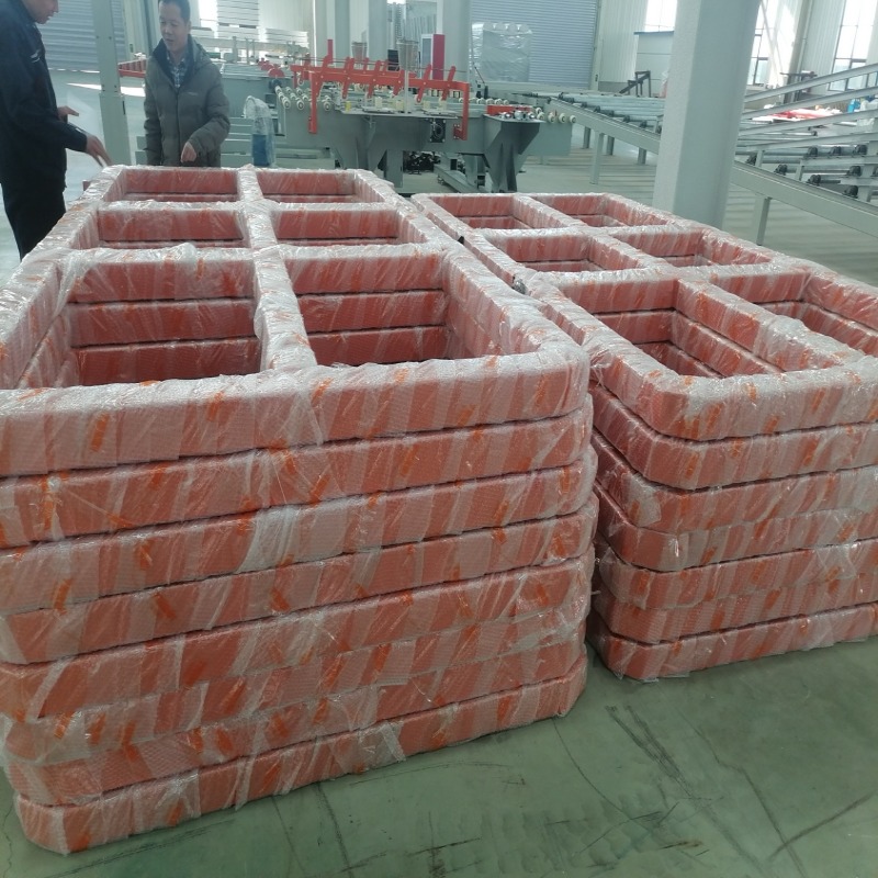 Precizni transport: teške police isporučene na Bliski istok